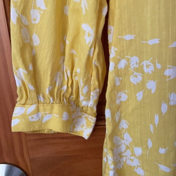 St John’s Bay Yellow Summer Shirt Small - Picture 4 of 5